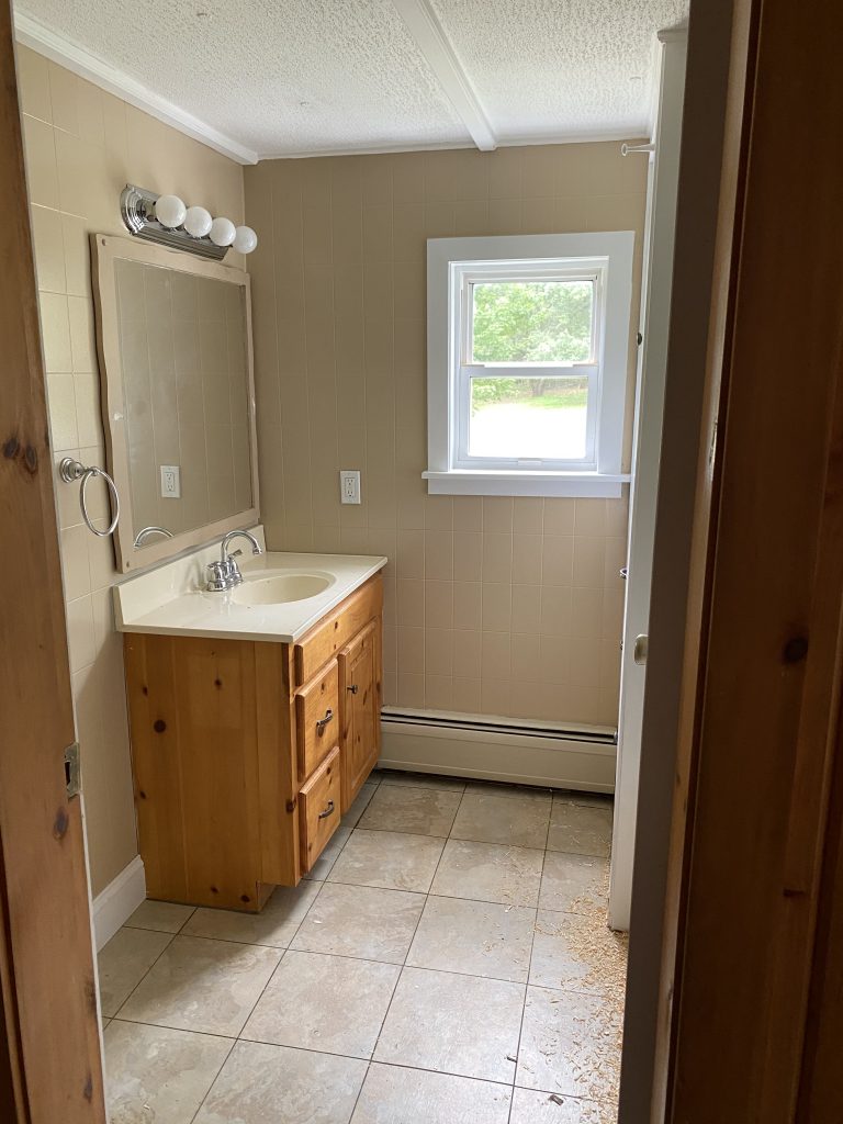 440 Newburgh Rd., Hermon Rent Central Maine Hermon, ME